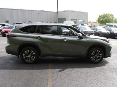 2026 Toyota Highlander XLE