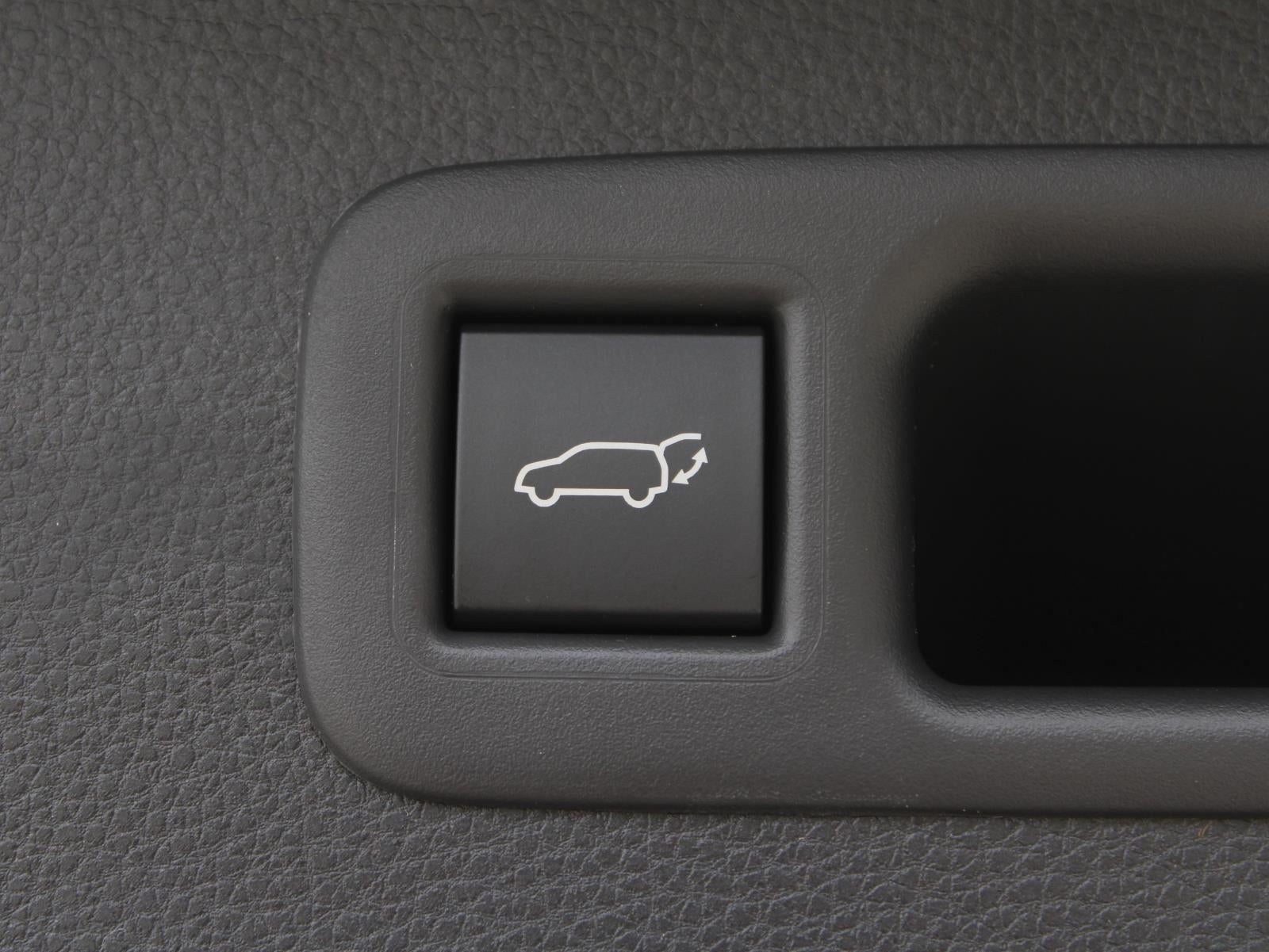 2026 Toyota Highlander XSE