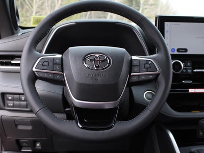 2026 Toyota Highlander XSE