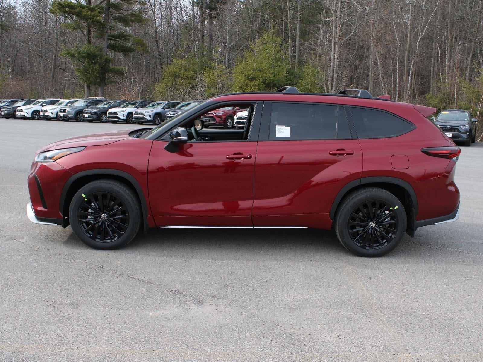 2026 Toyota Highlander XSE