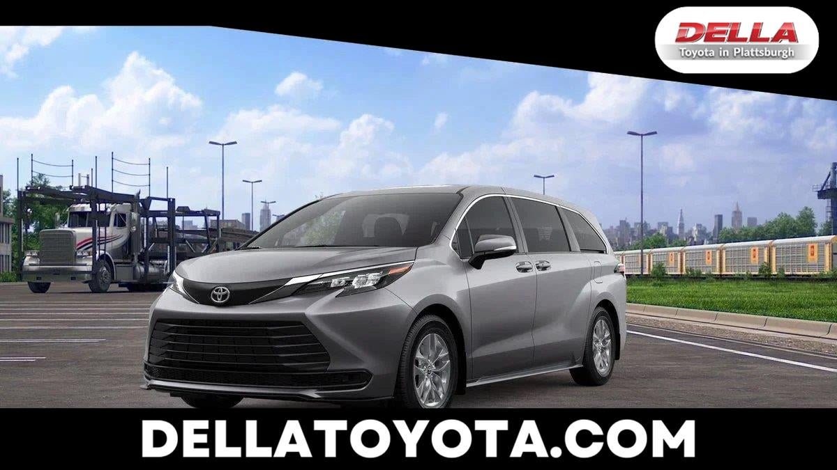2026 Toyota Sienna LE