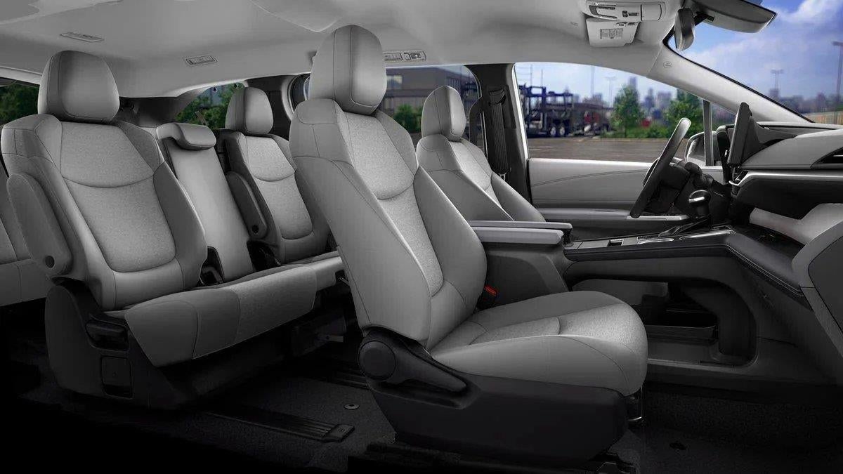 2026 Toyota Sienna LE