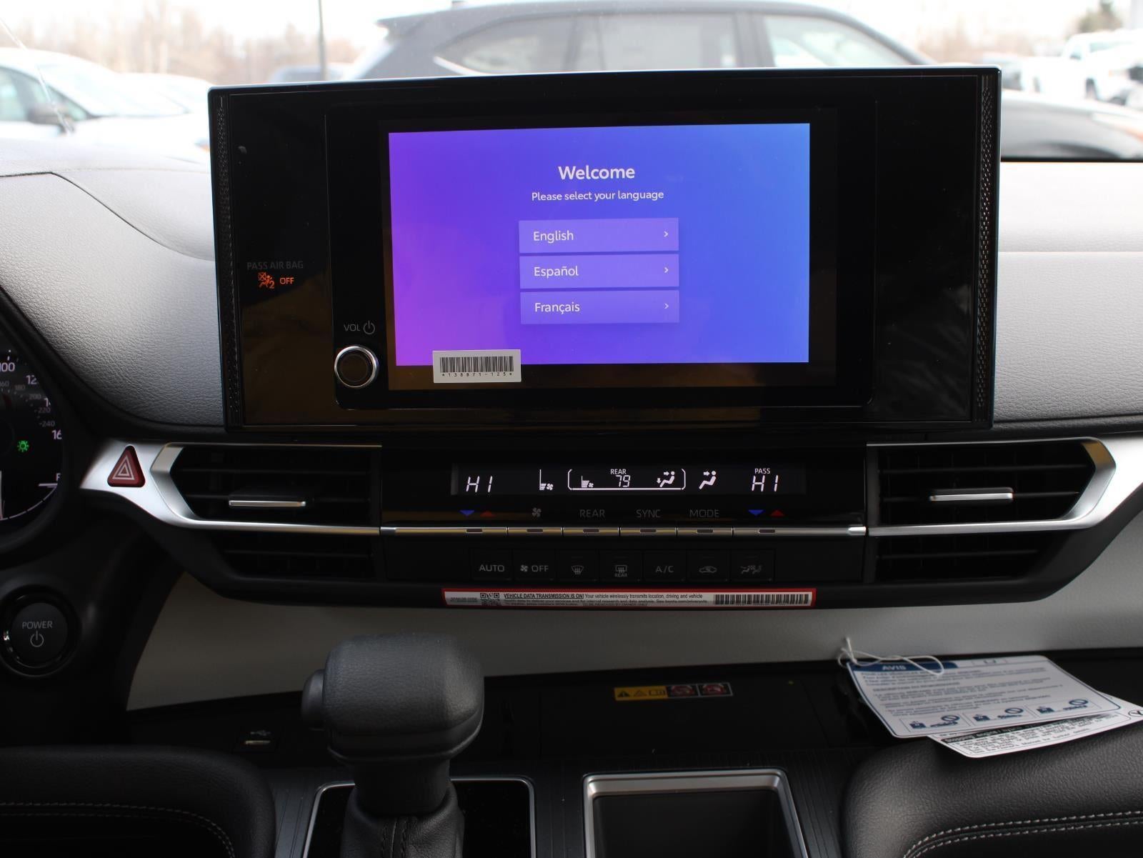 2026 Toyota Sienna LE