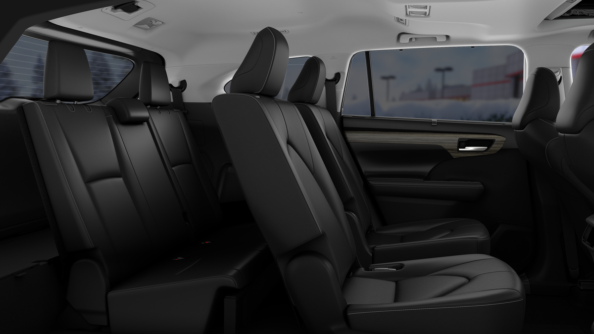 2026 Toyota Highlander Hybrid Limited