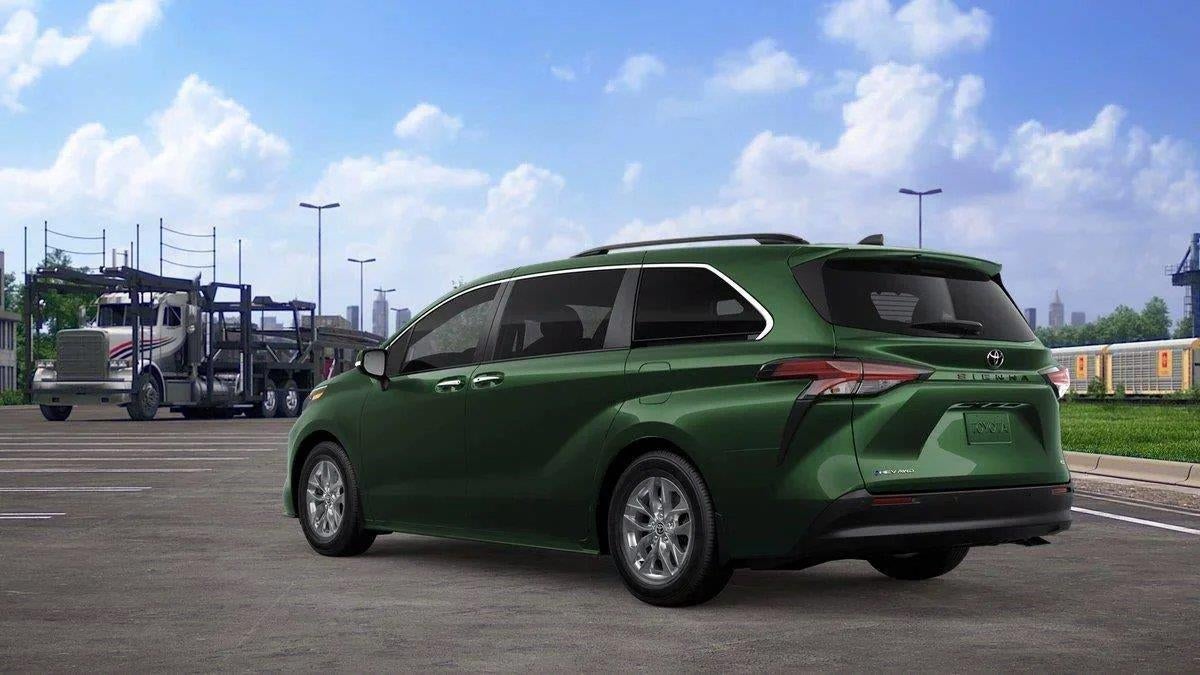 2026 Toyota Sienna XLE