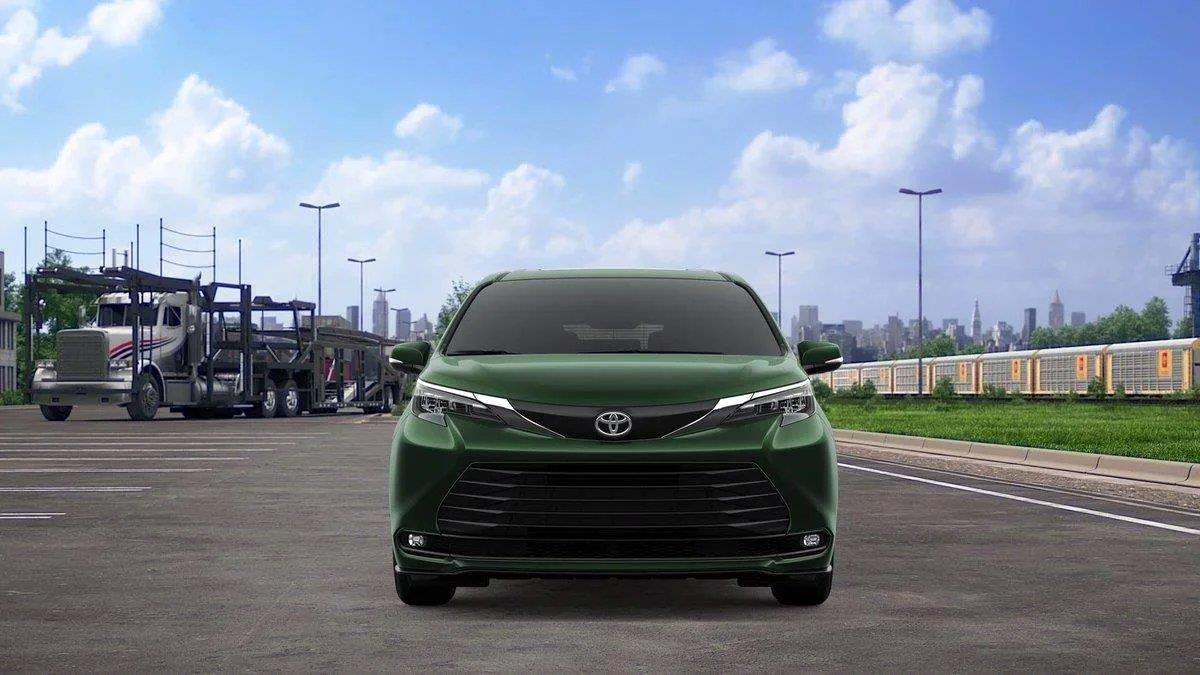 2026 Toyota Sienna XLE