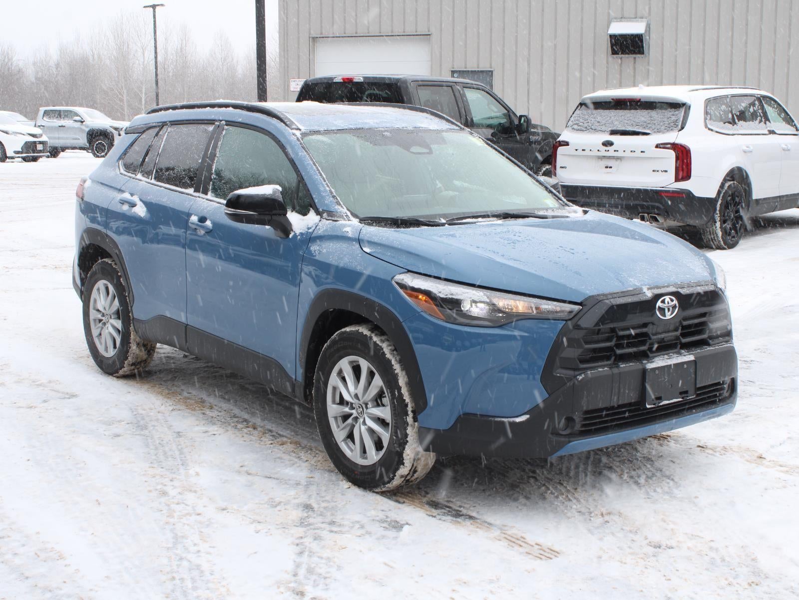 2026 Toyota Corolla Cross LE