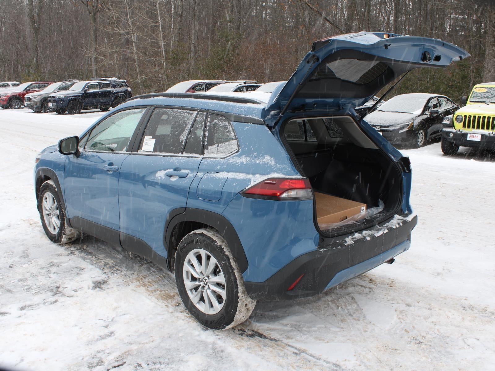 2026 Toyota Corolla Cross LE