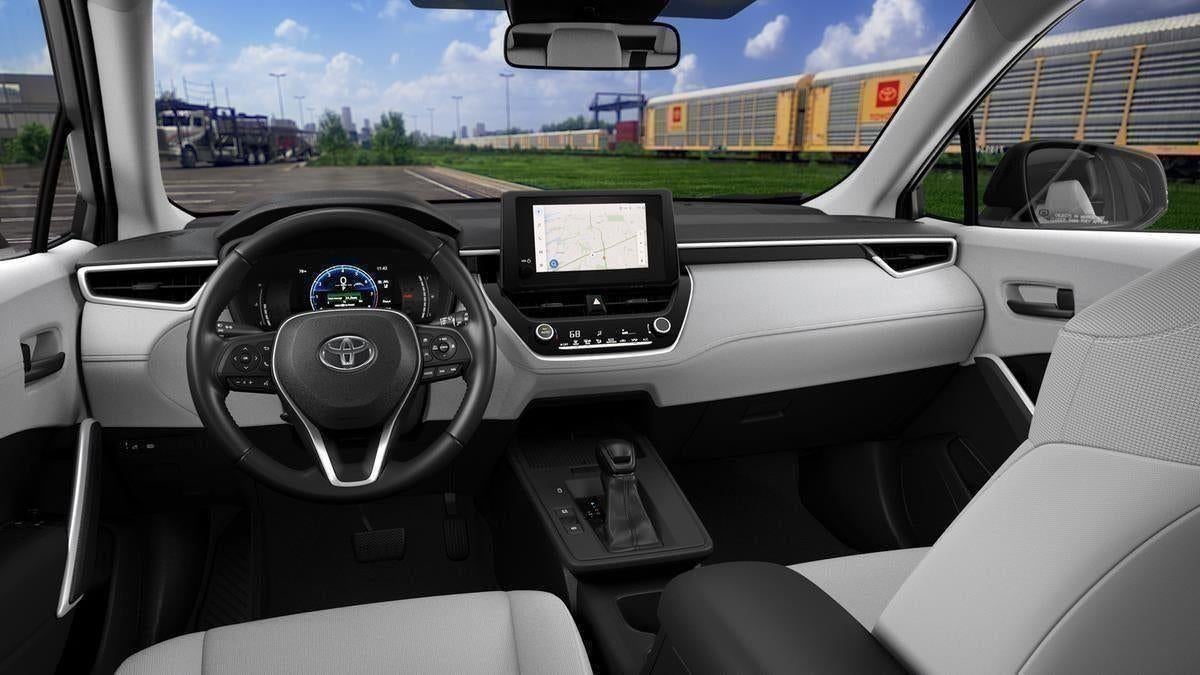 2026 Toyota Corolla Cross LE