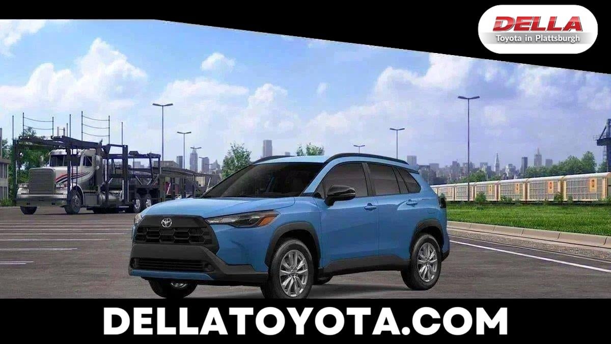 2026 Toyota Corolla Cross LE