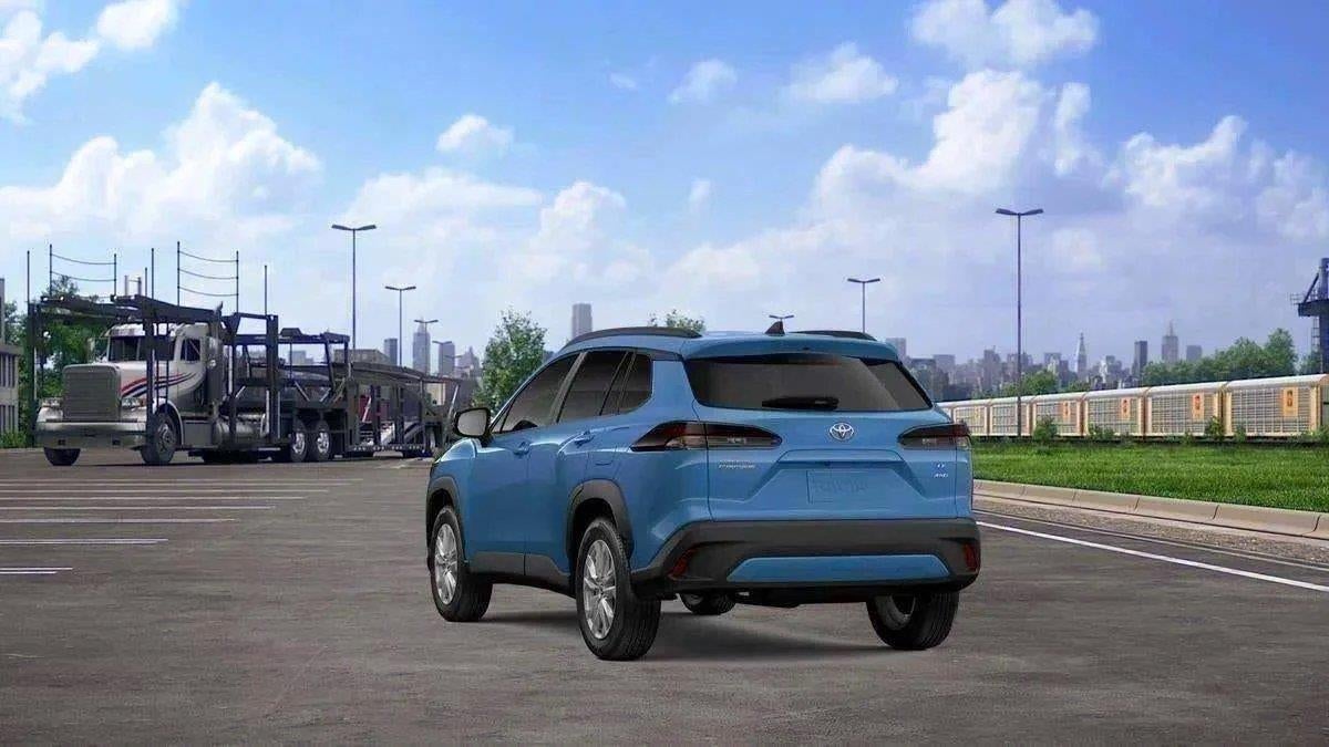 2026 Toyota Corolla Cross LE