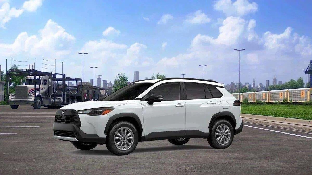 2026 Toyota Corolla Cross LE