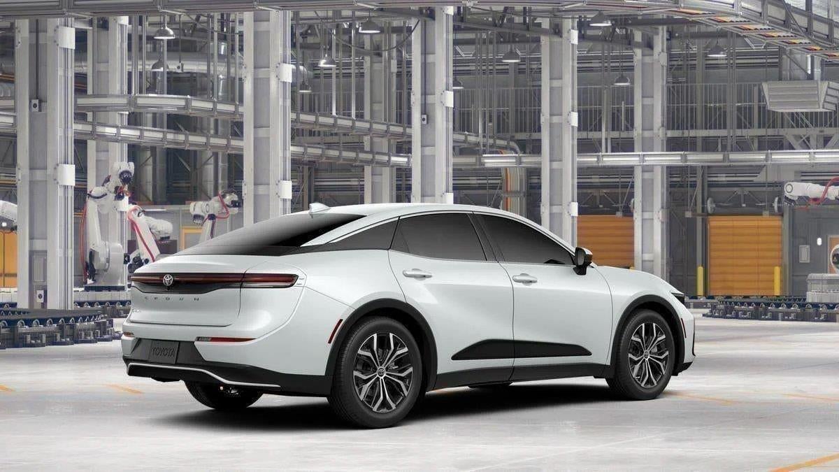 2026 Toyota Toyota Crown XLE