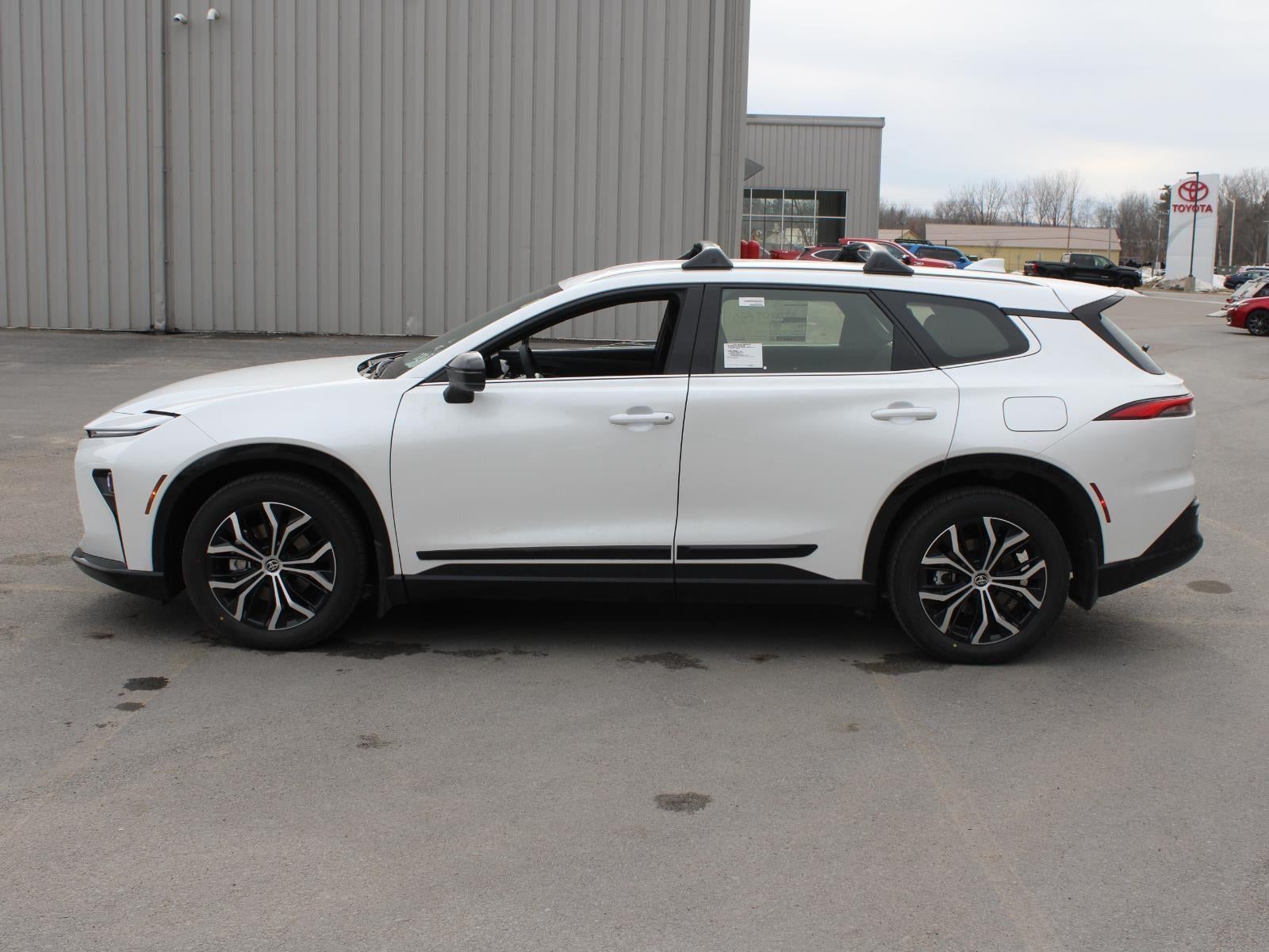 2026 Toyota Toyota Crown Signia XLE