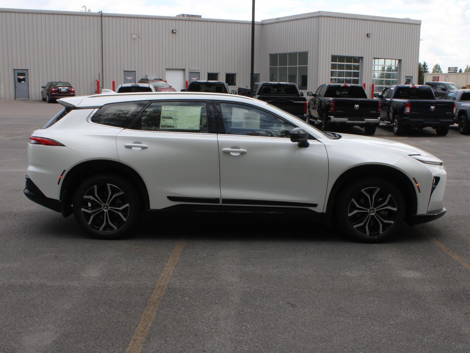 2026 Toyota Toyota Crown Signia XLE