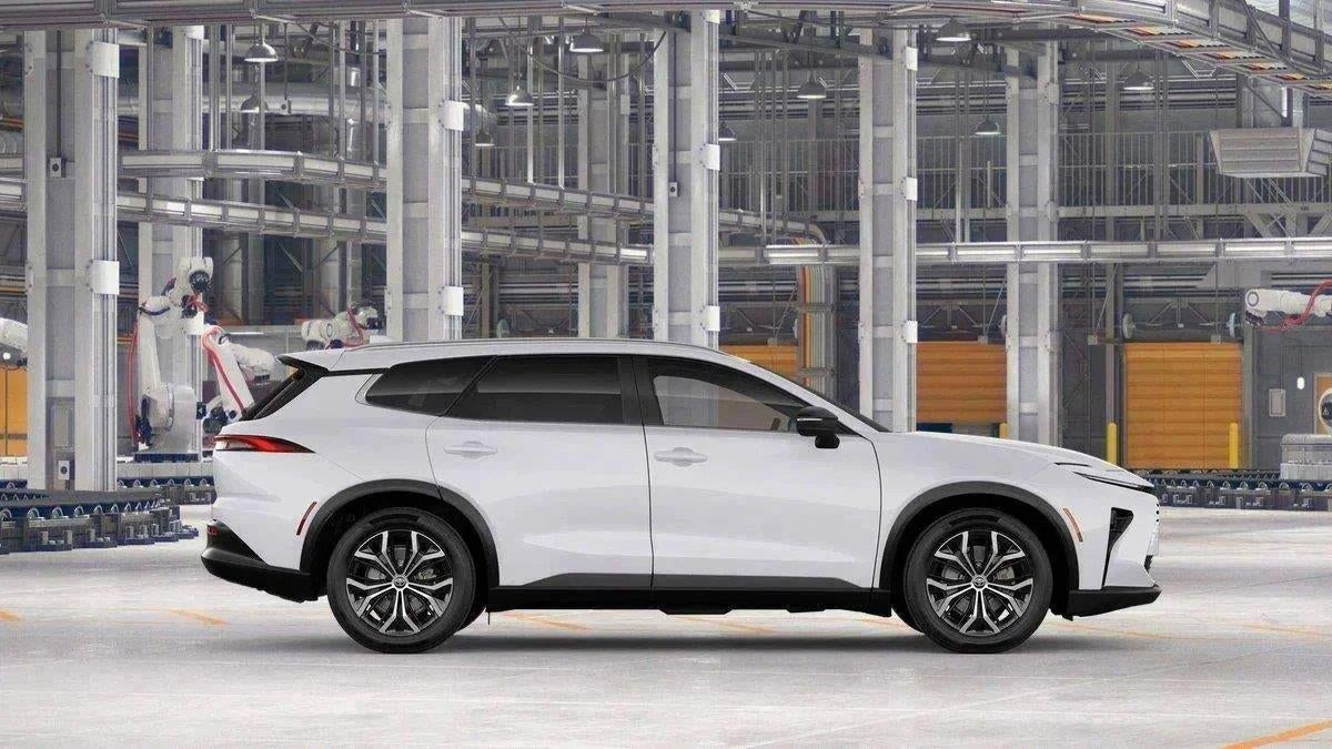 2026 Toyota Toyota Crown Signia XLE