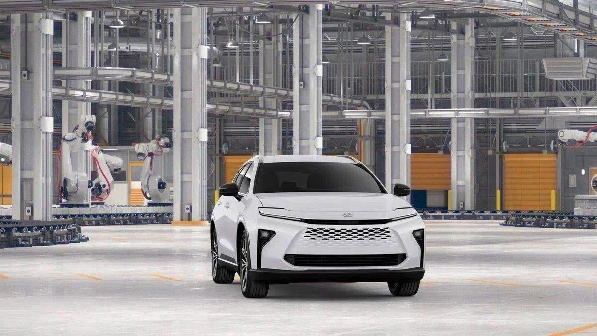 2026 Toyota Toyota Crown Signia XLE