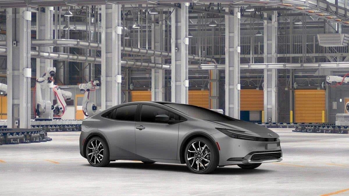2027 Toyota Prius Plug-in Hybrid XSE