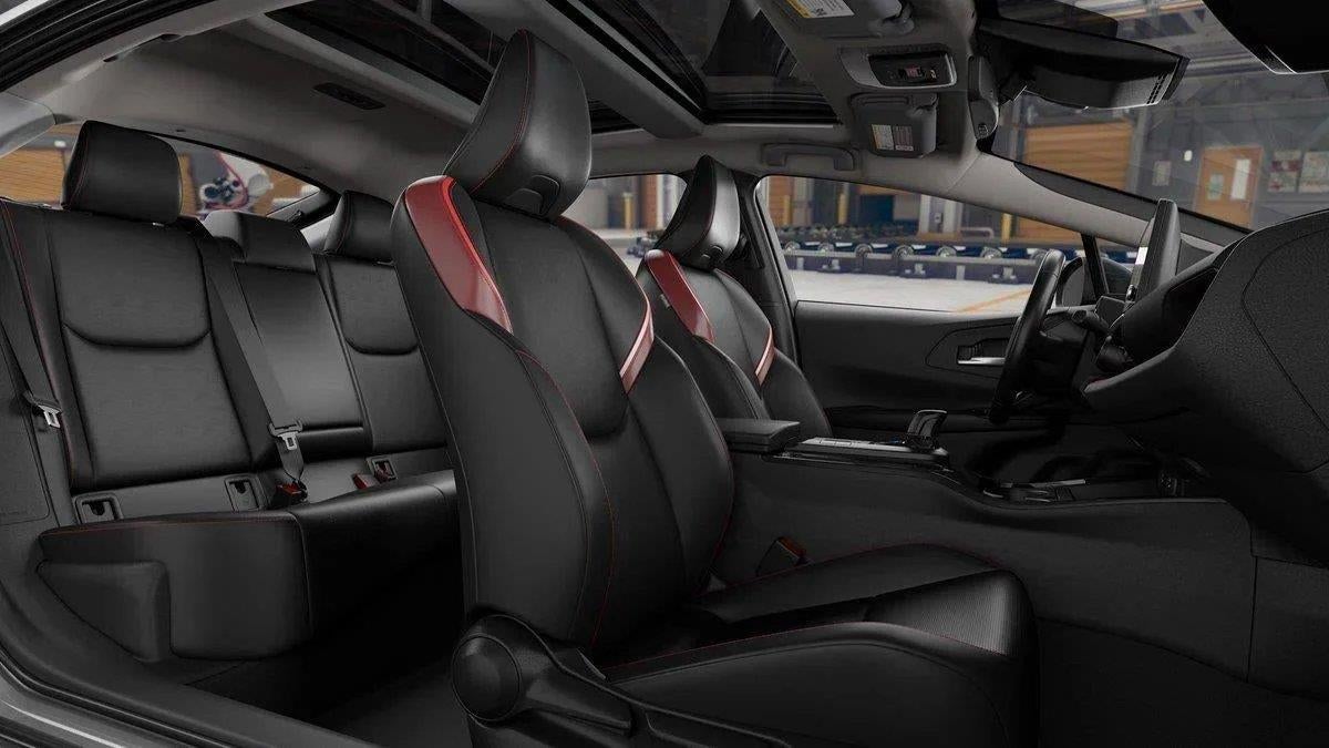 2027 Toyota Prius Plug-in Hybrid XSE