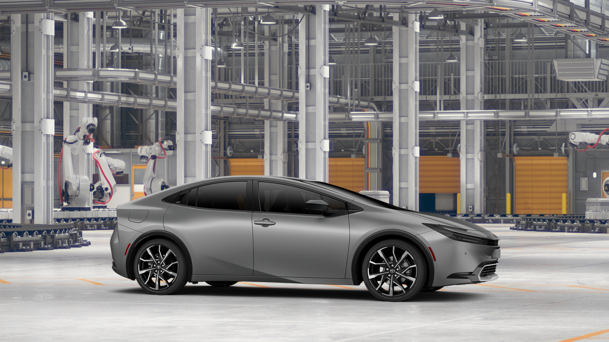 2027 Toyota Prius Plug-in Hybrid XSE