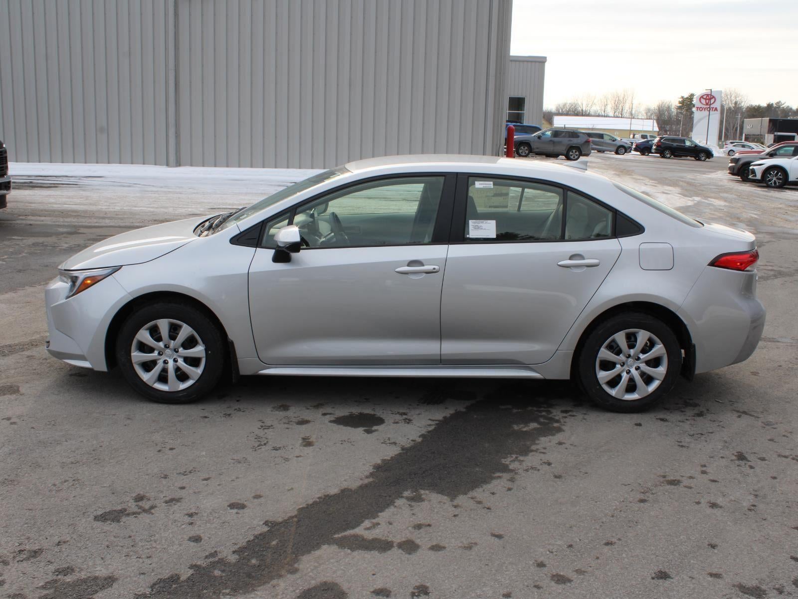 2026 Toyota Corolla Hybrid LE