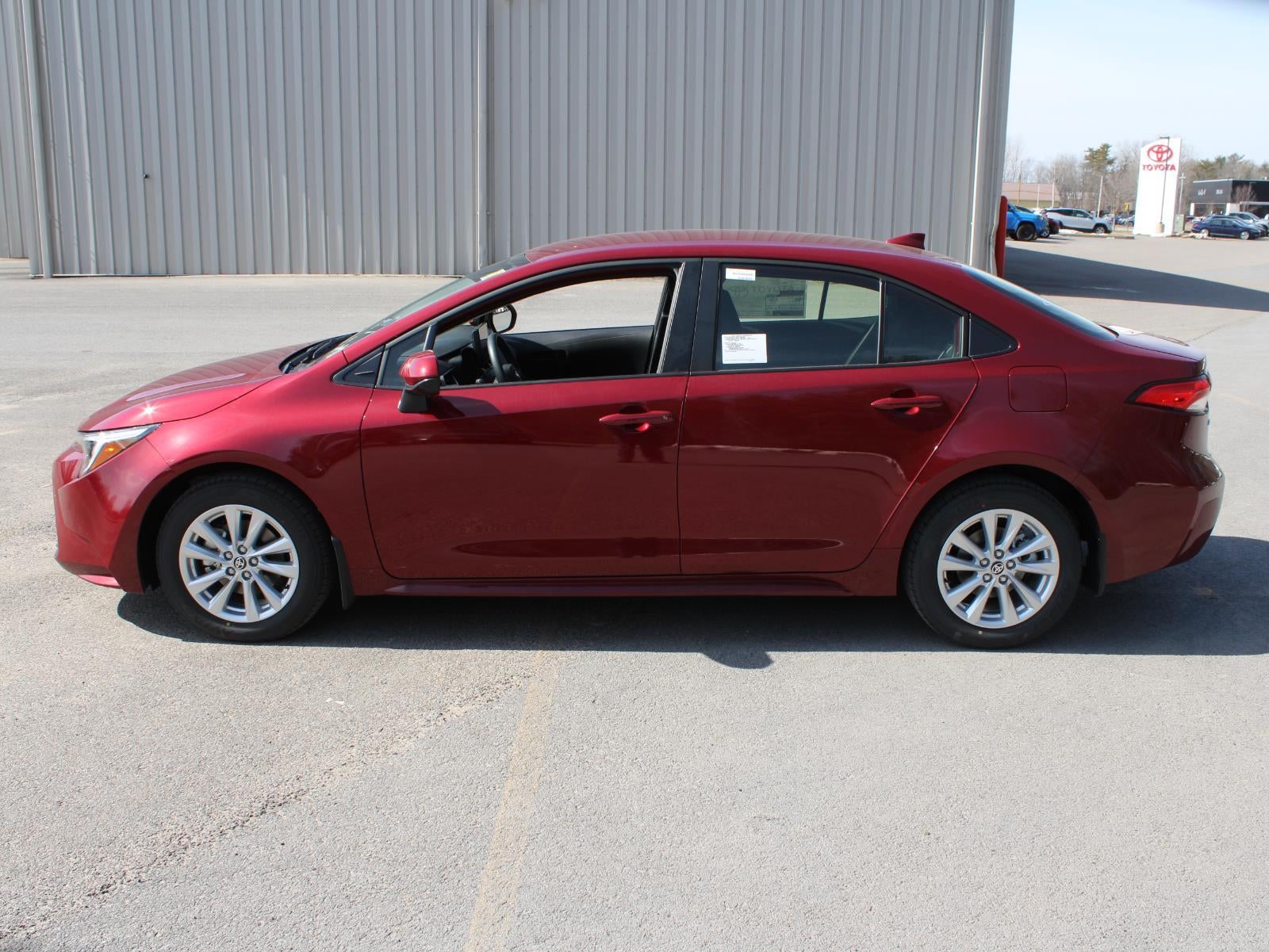 2026 Toyota Corolla Hybrid LE