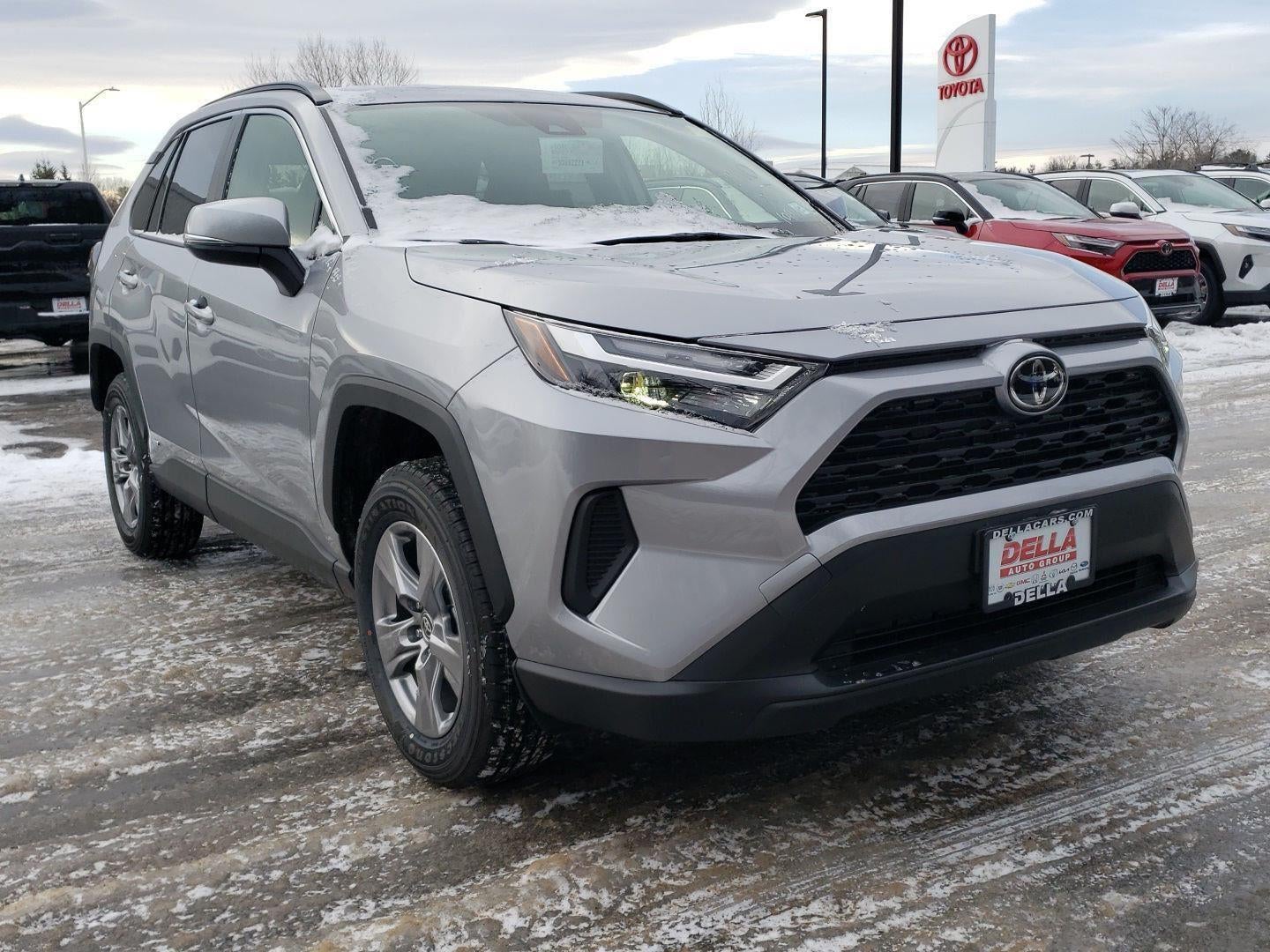 2025 Toyota RAV4 Hybrid LE