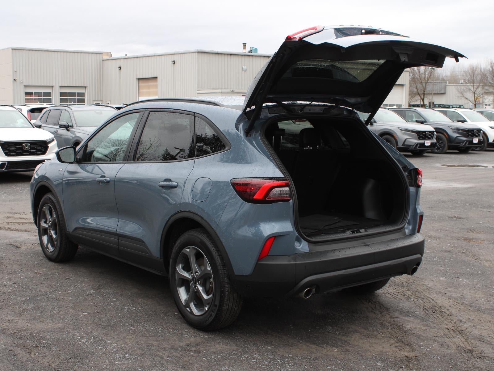 2025 Ford Escape ST-Line Select All Wheel Drive ECVT