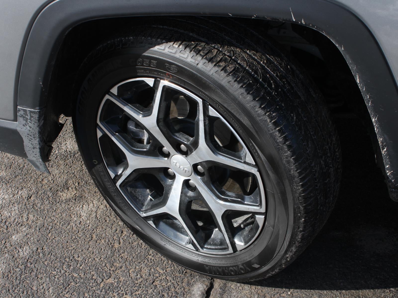 2024 Jeep Compass Latitude Four Wheel Drive 8-SPEED AUTOMATIC 8F30