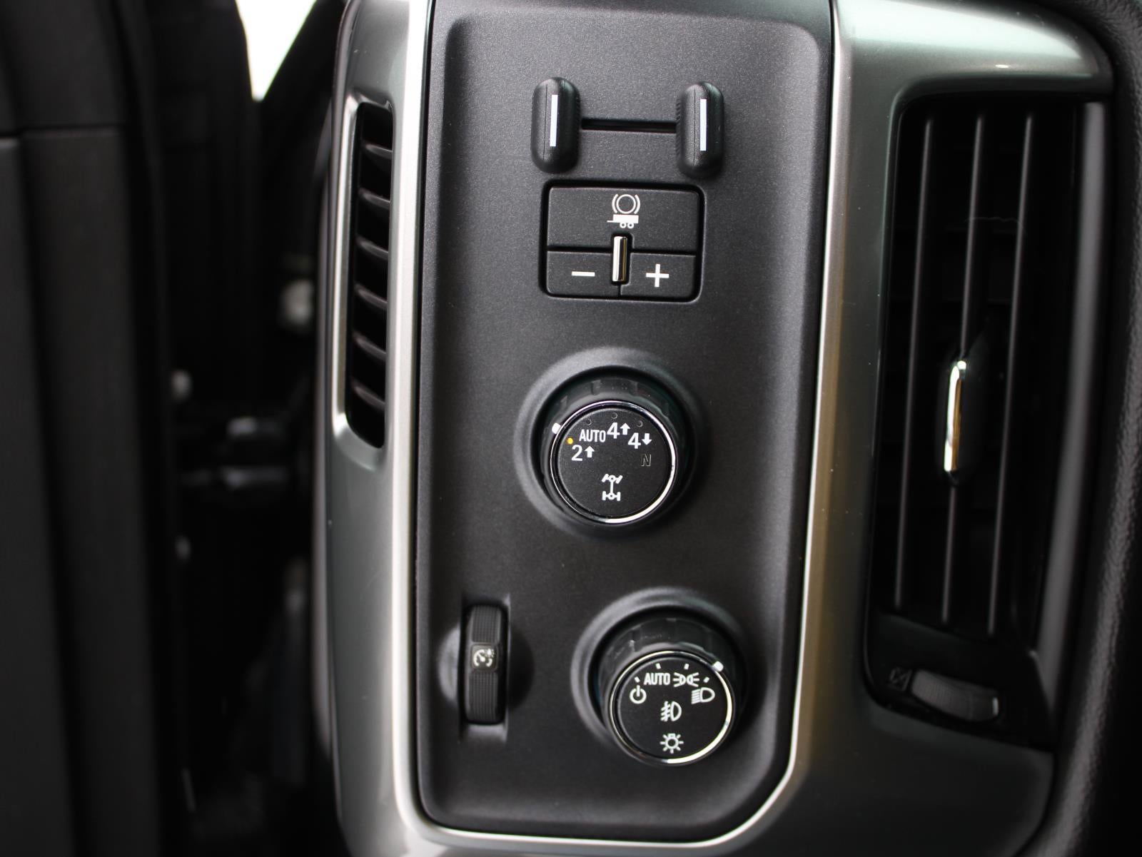 2018 Chevrolet Silverado 1500 LT Four Wheel Drive 6-SPEED AUTOMATIC, ELECTRONICALLY CONTROLLED