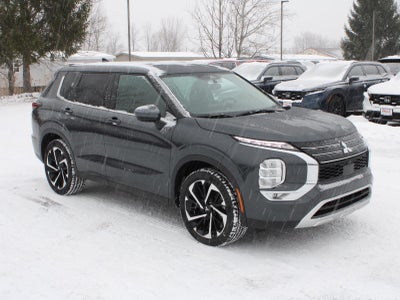 2024 Mitsubishi Outlander SE Black Edition Four Wheel Drive CVT