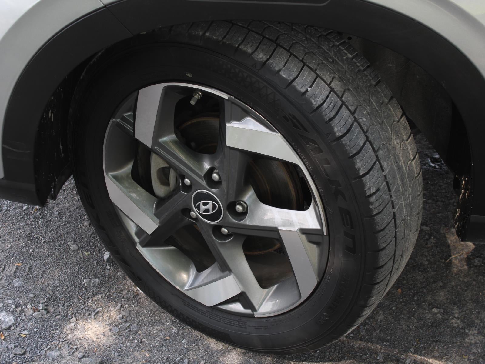 2025 Hyundai Venue SEL Front-wheel Drive Transmission-Auto