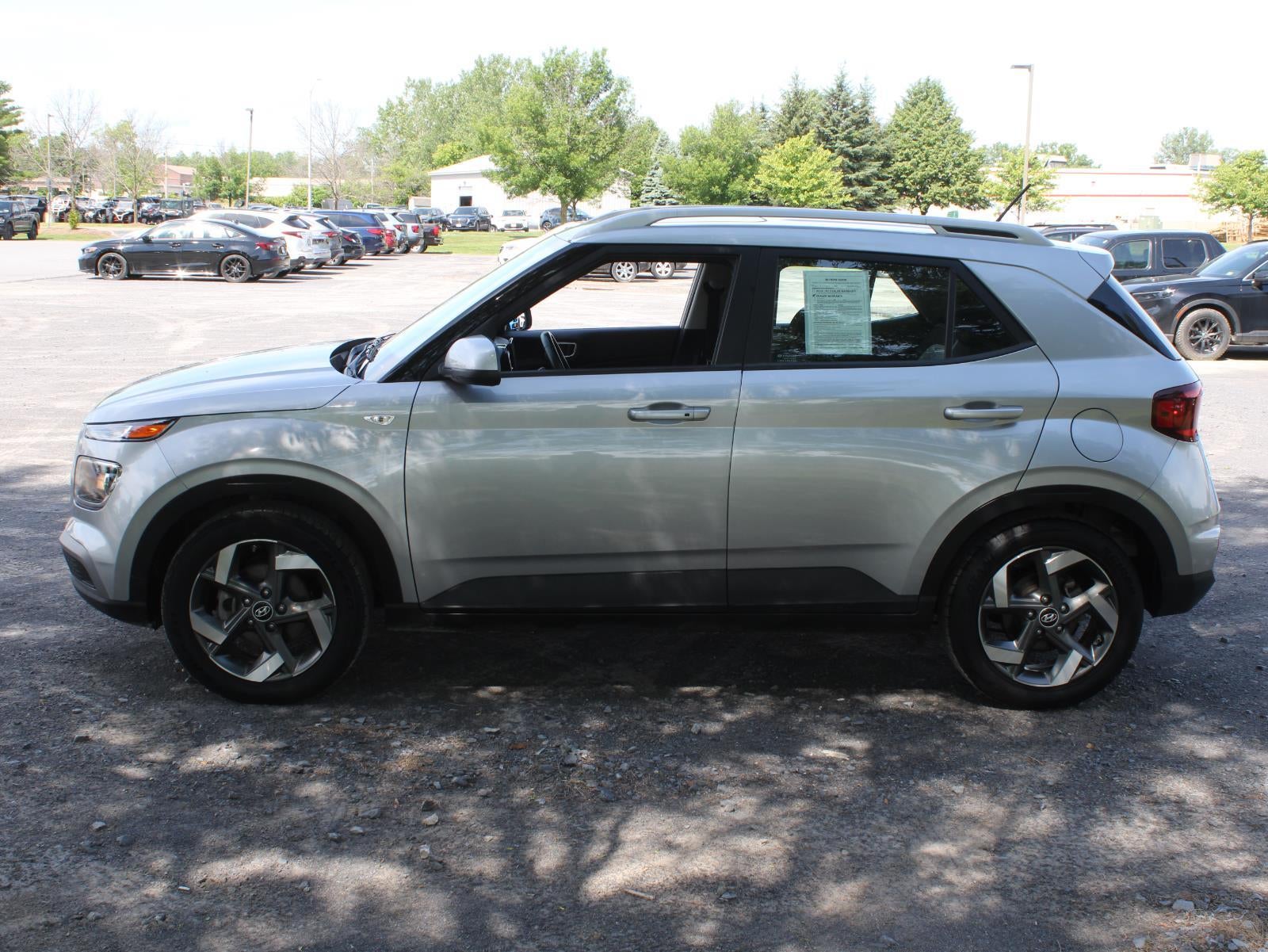 2025 Hyundai Venue SEL Front-wheel Drive Transmission-Auto