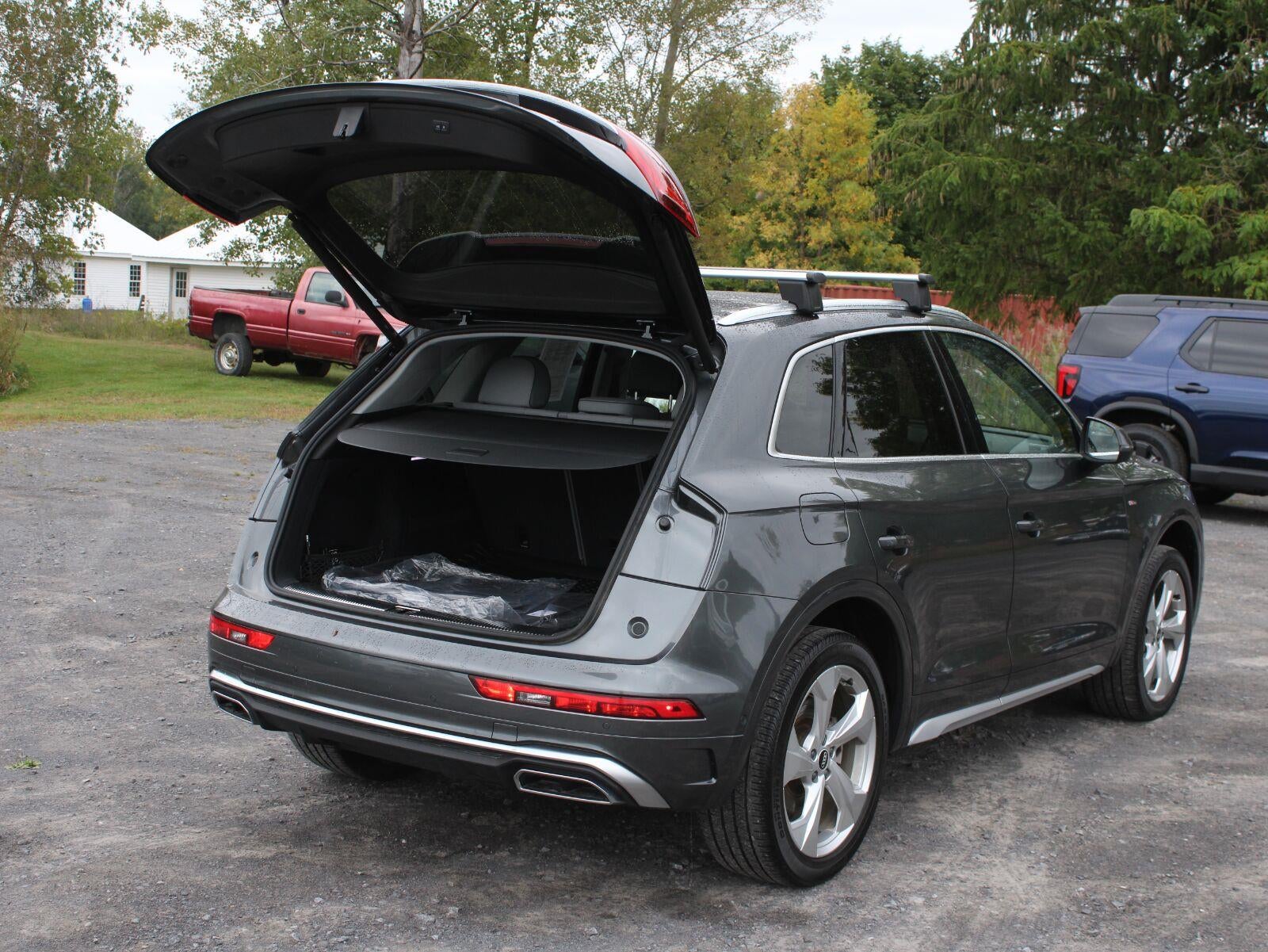 2022 Audi Q5 S line Prestige