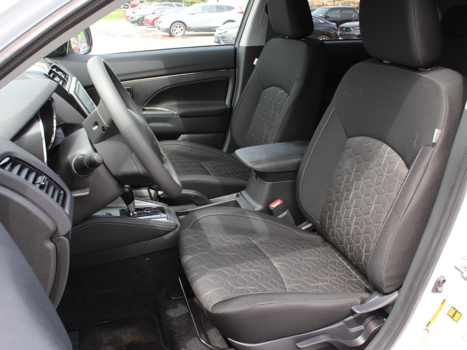 2026 Mitsubishi Outlander Sport ES