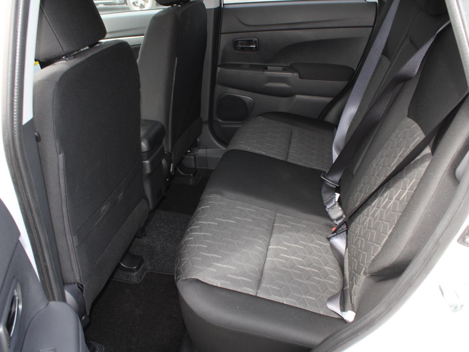 2026 Mitsubishi Outlander Sport ES