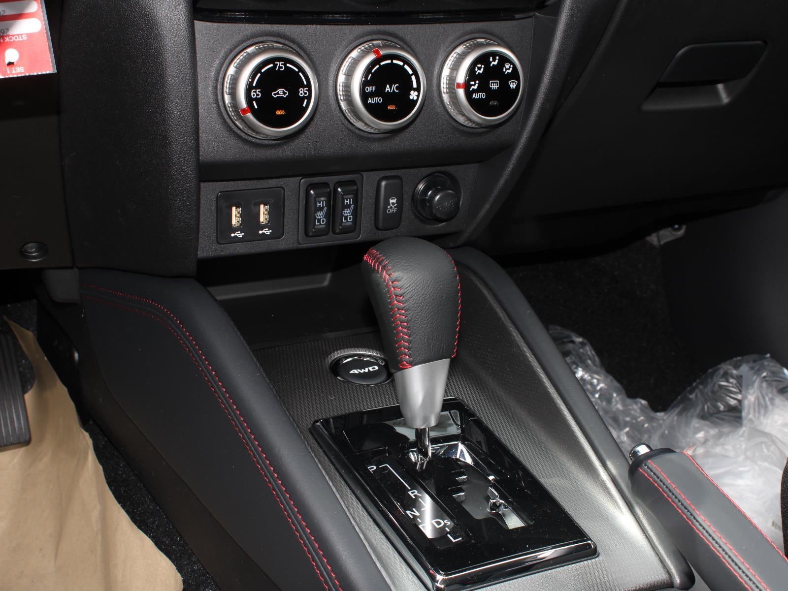 2026 Mitsubishi Outlander Sport LE