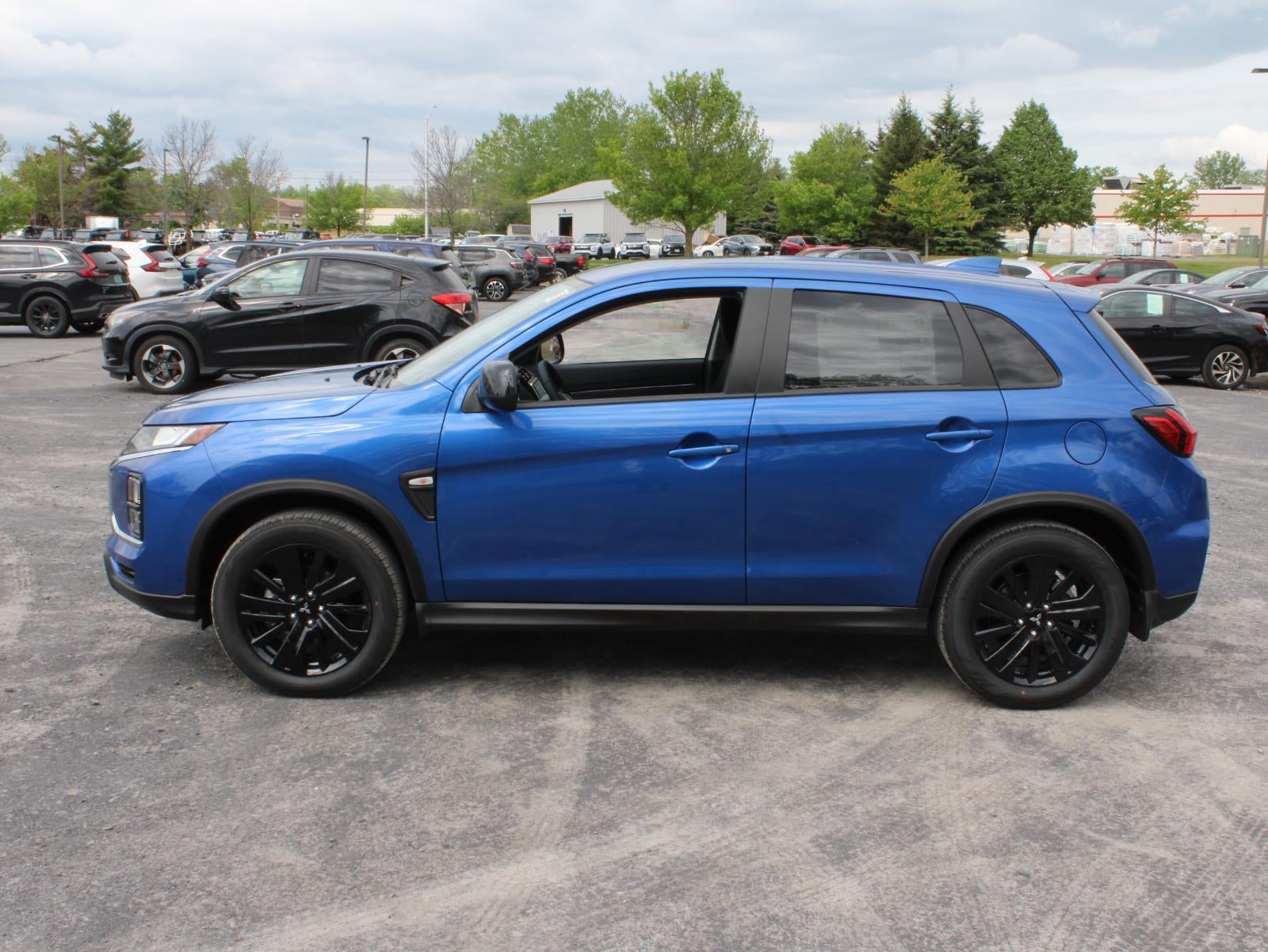 2026 Mitsubishi Outlander Sport LE