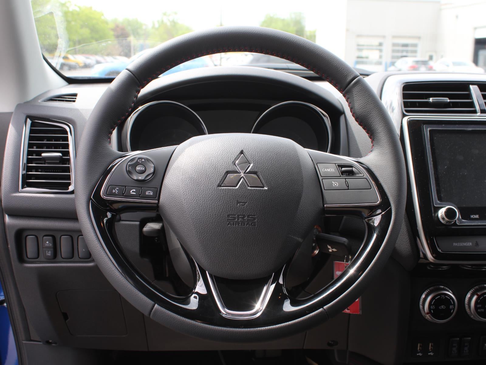 2026 Mitsubishi Outlander Sport LE