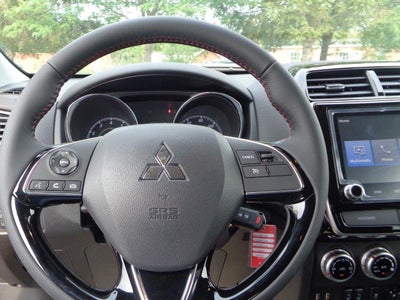 2026 Mitsubishi Outlander Sport LE