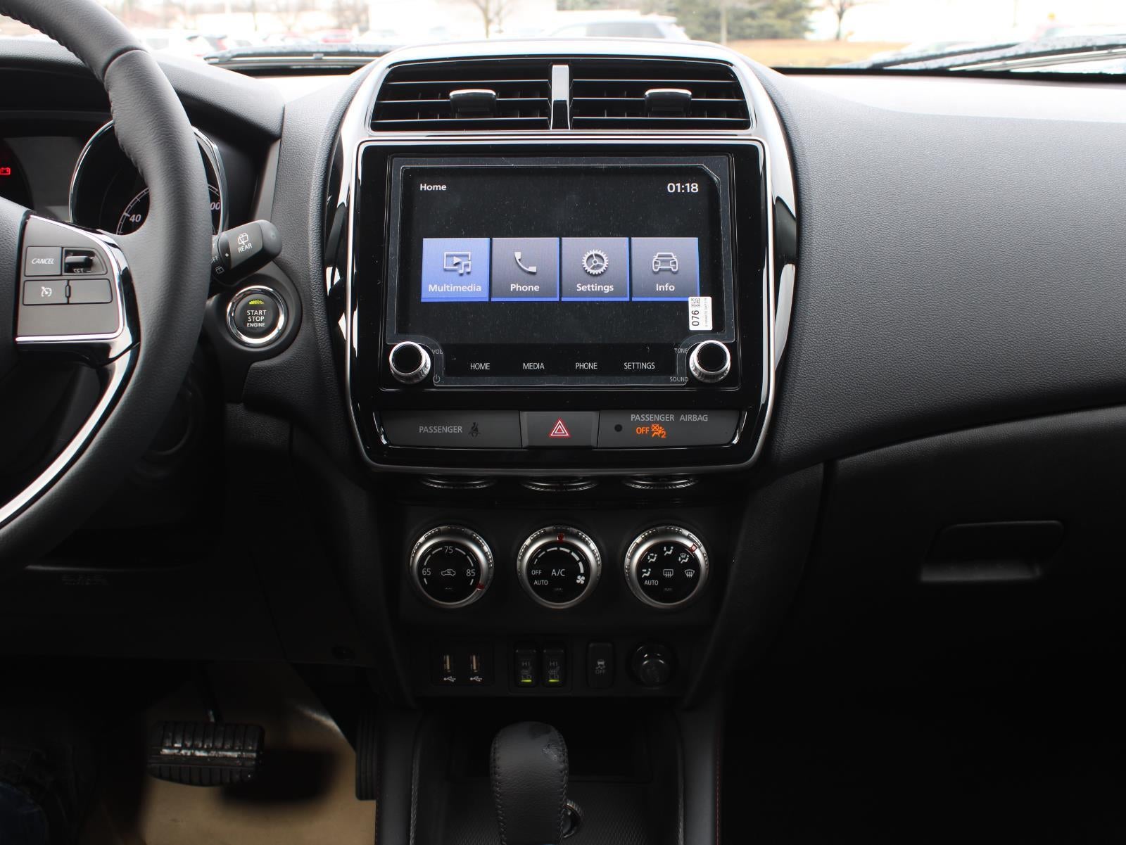 2026 Mitsubishi Outlander Sport SE