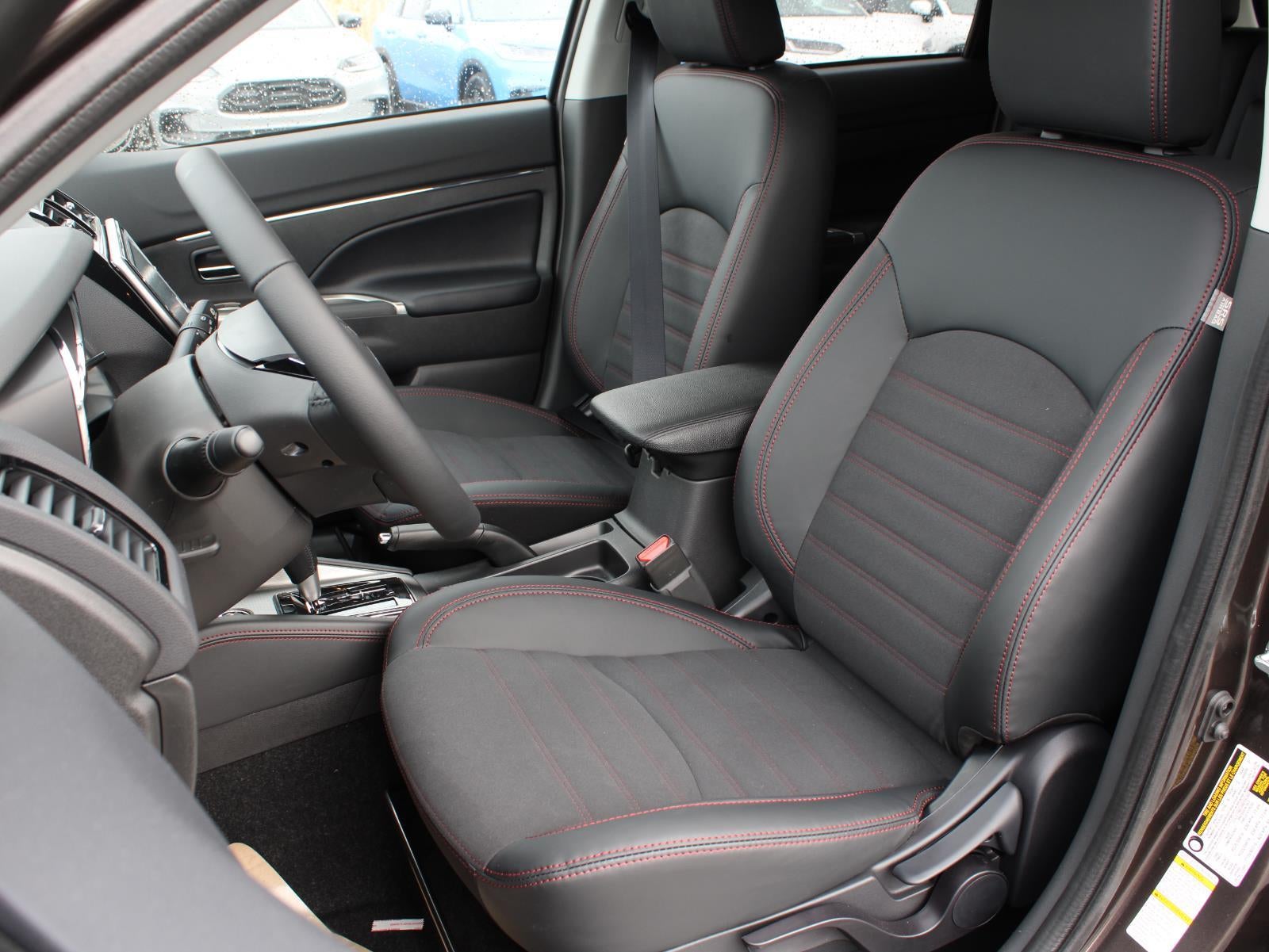 2026 Mitsubishi Outlander Sport SE