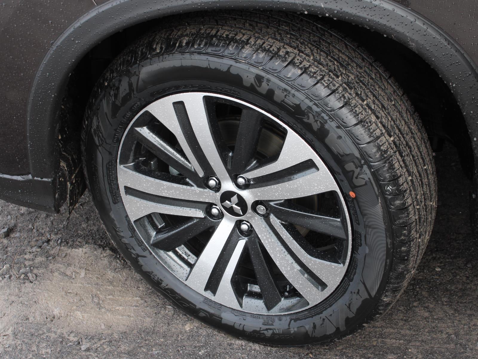 2026 Mitsubishi Outlander Sport SE