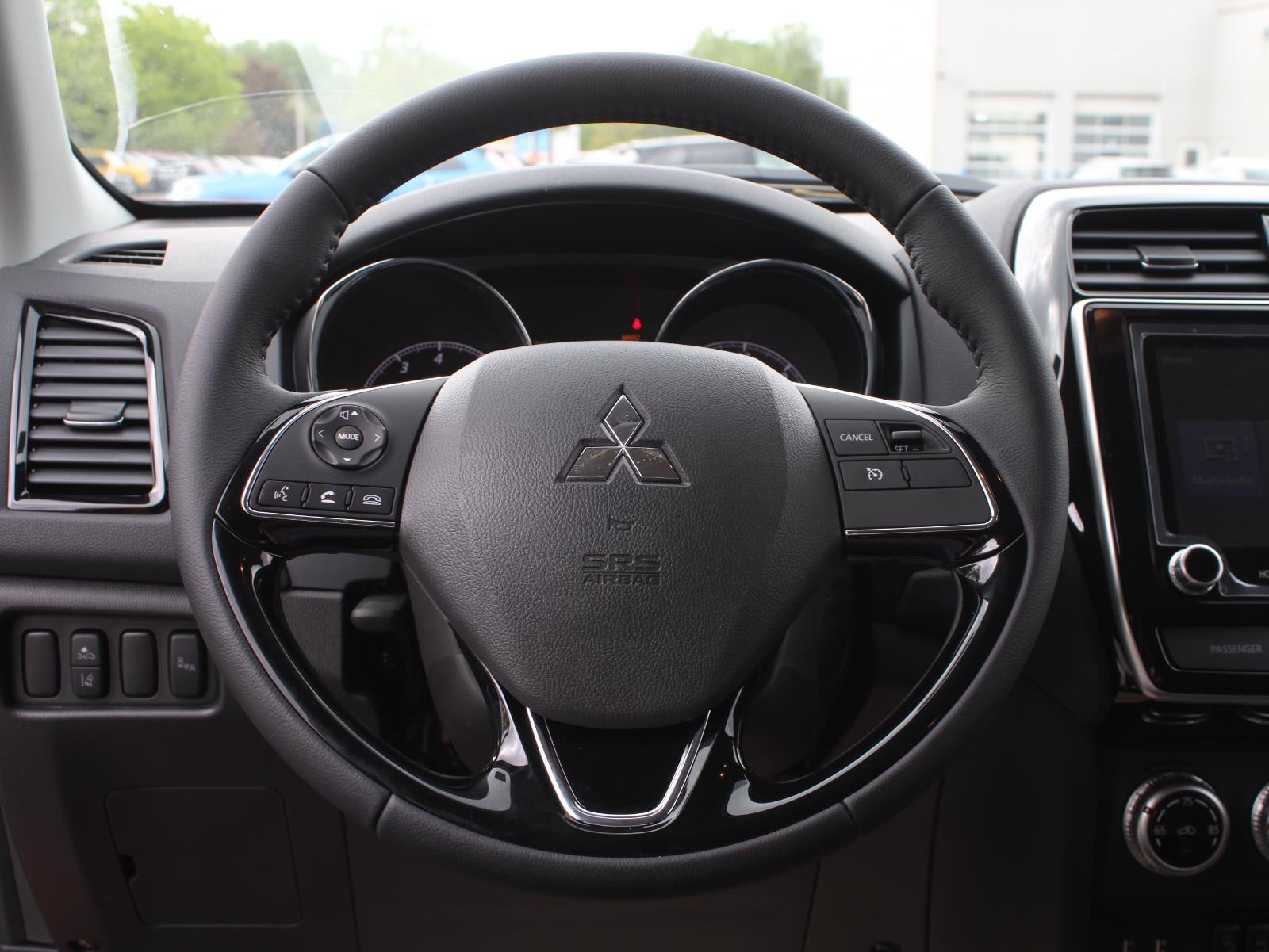 2026 Mitsubishi Outlander Sport SE