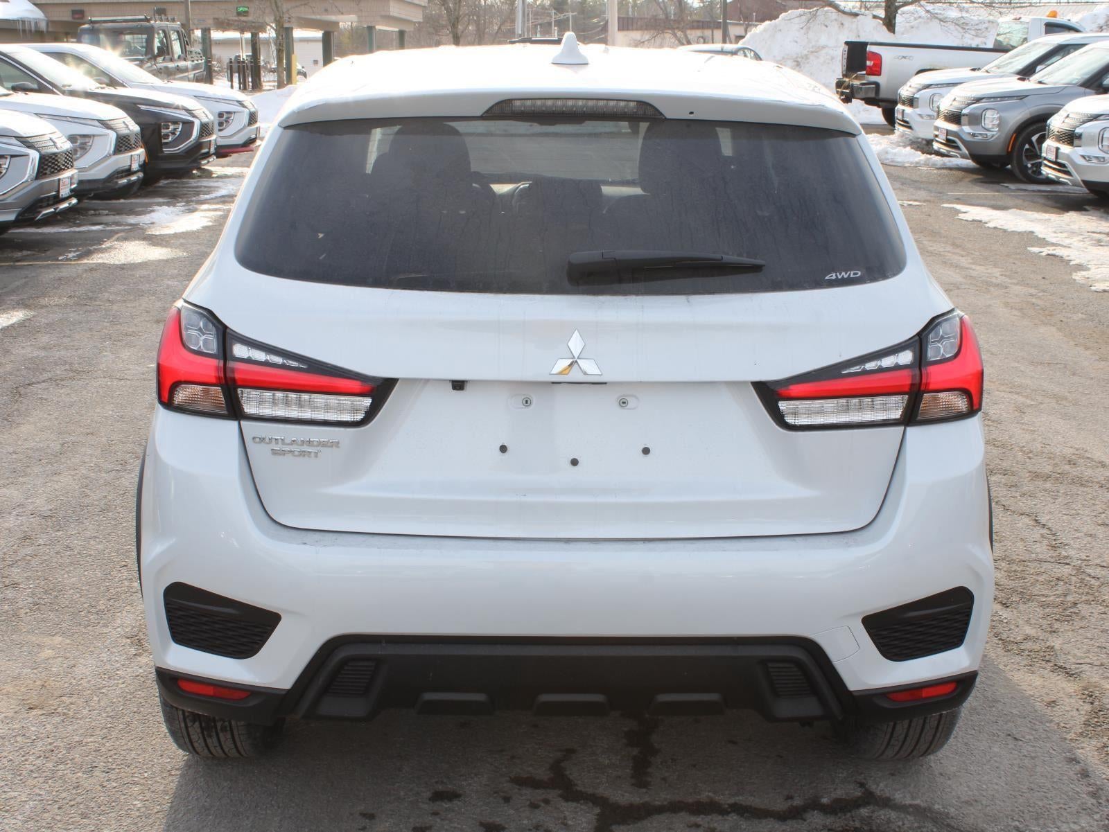 2026 Mitsubishi Outlander Sport ES