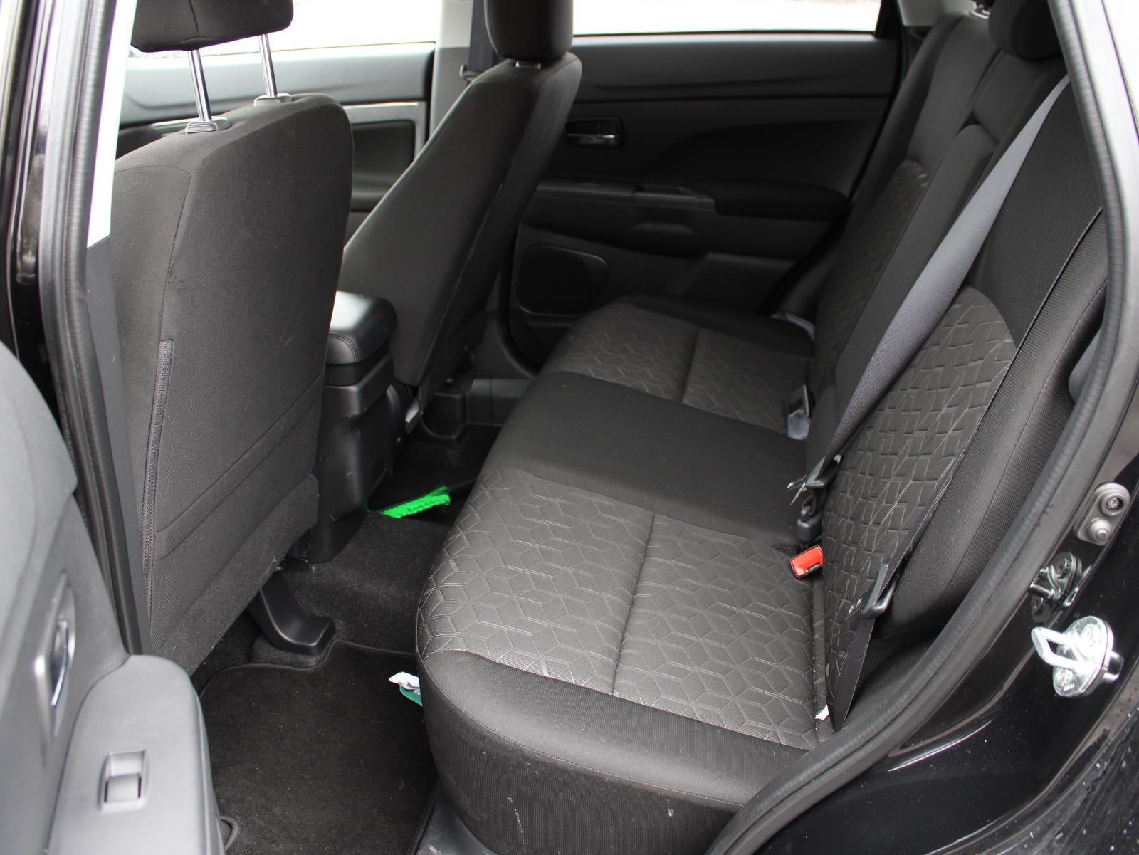 2024 Mitsubishi Outlander Sport ES