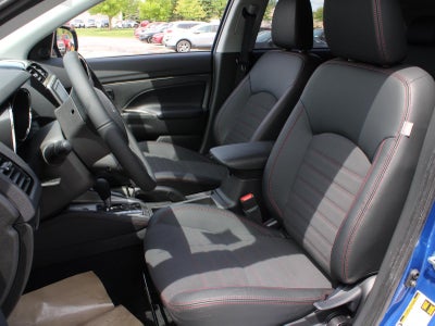 2026 Mitsubishi Outlander Sport SE