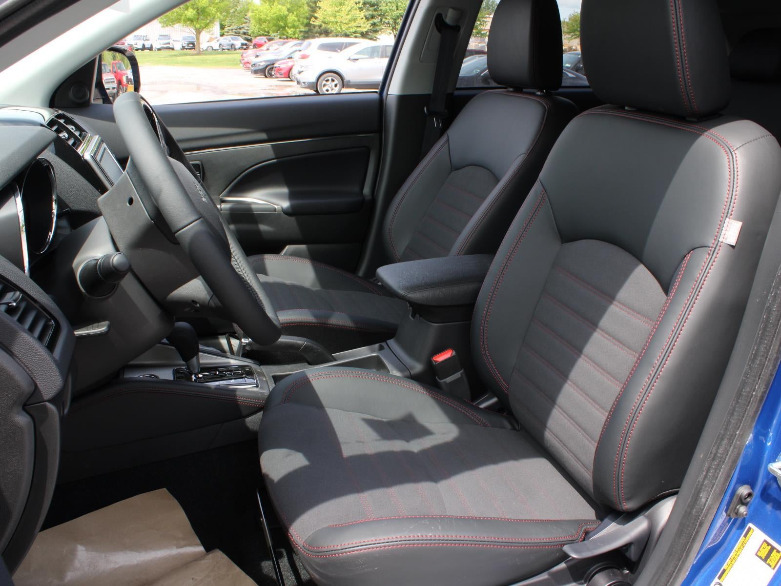 2026 Mitsubishi Outlander Sport SE