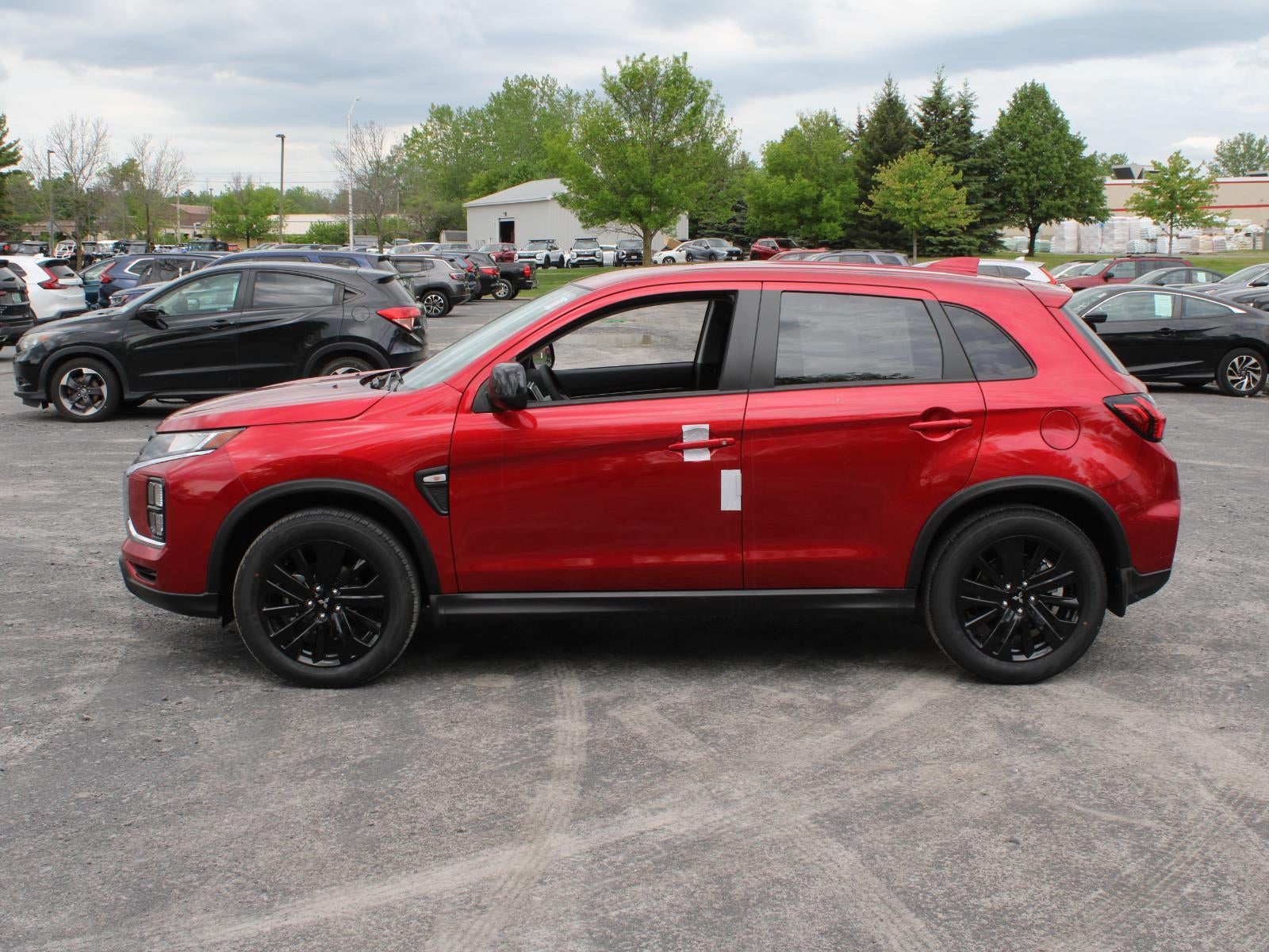 2026 Mitsubishi Outlander Sport LE