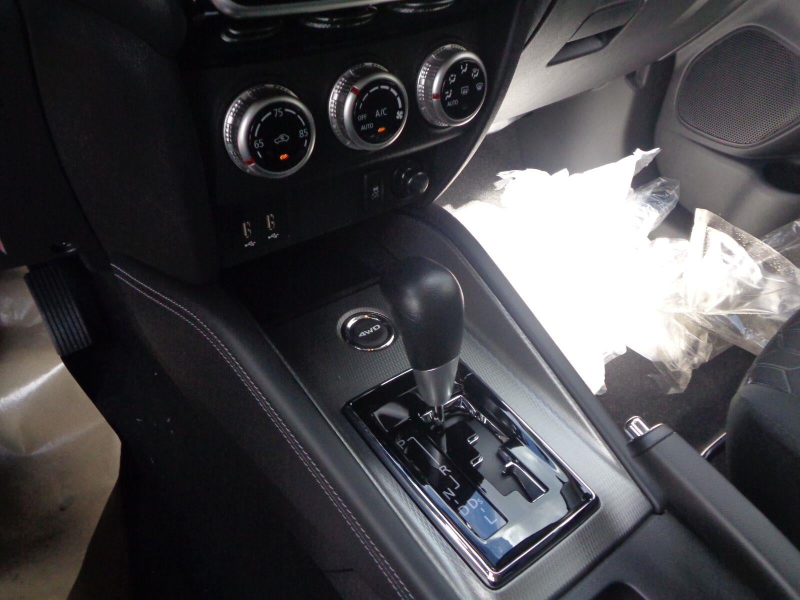 2026 Mitsubishi Outlander Sport ES